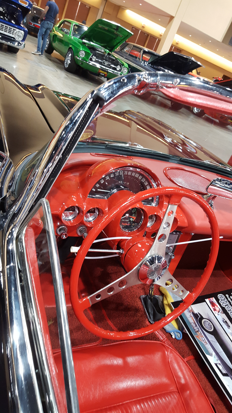 ‘61 Vette interior